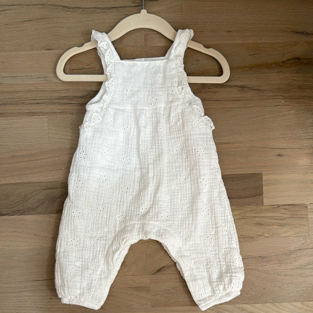 Zara White Relaxed Fit Overalls 3-6 months